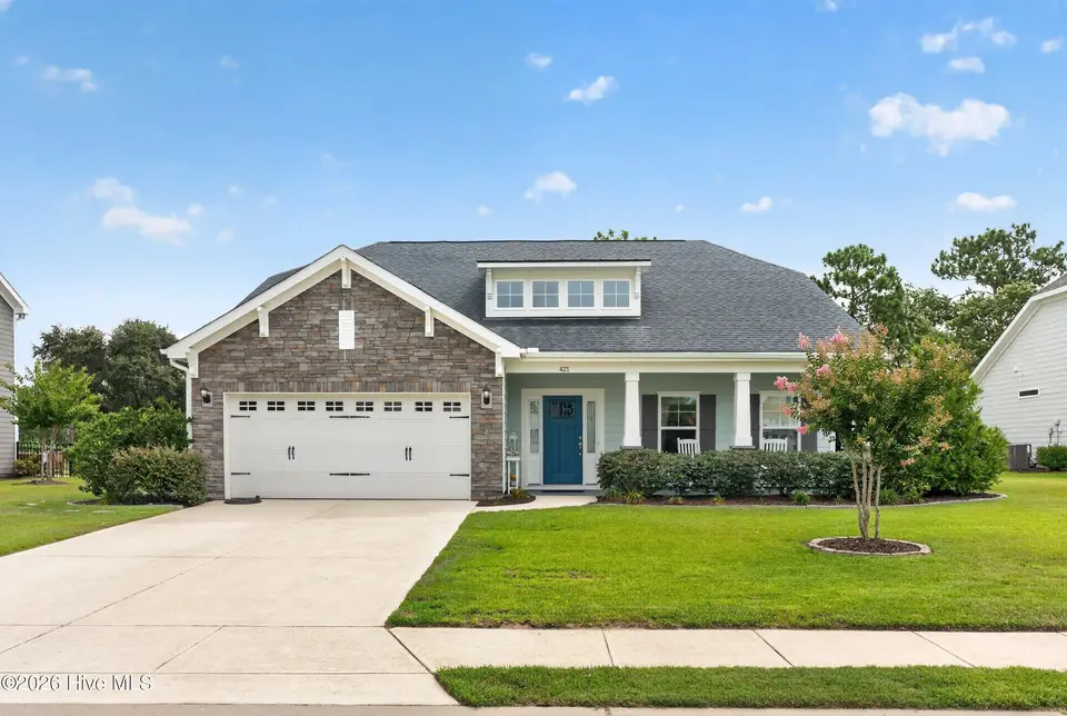 421 Island End Court, Wilmington, NC 28412 — 4-bedroom home in Willow Glen, Wilmington, NC, photo 1 of 45