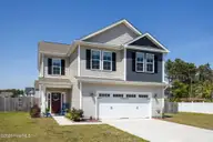 105 Starkey Creek Drive, Peletier, NC 28584 — 4-bedroom home in Peletier Shores, Peletier, NC, photo 2 of 46: 4-web-or-mls-1S3A9181