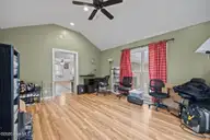 1513 N Respess Street, Washington, NC 27889 — 3-bedroom home, Washington, NC, photo 18 of 42: 31-web-or-mls-IMG_0036