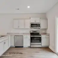 101 Loren Road, Hubert, NC 28539 — 2-bedroom townhome in Jack's Branch Townhomes, Hubert, NC, photo 6 of 19: Kitchen