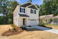 215 E Moore Street, Robbins, NC 27325 — 3-bedroom home in Robbins, Robbins, NC, photo 3 of 34