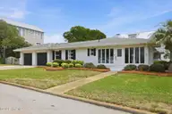 2112 Evans Street, Morehead City, NC 28557 — 3-bedroom waterfront home, Morehead City, NC, photo 6 of 56: 8-web-or-mls-1S3A7615