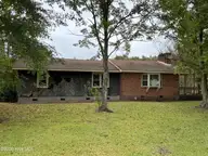 208 Ramsey Road, Jacksonville, NC 28546 — 3-bedroom home, Jacksonville, NC, photo 1 of 12: IMG_8549