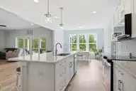 515 Bluff View Lane, Swansboro, NC 28584 — 4-bedroom waterfront home in Halls Creek North, Swansboro, NC, photo 10 of 39: Kitchen