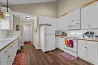 627 Compton Lane, Rocky Mount, NC 27804 — 3-bedroom home in Carriage Pond, Rocky Mount, NC, photo 11 of 44: Kitchen