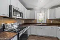 800 Little John Avenue, Jacksonville, NC 28546 — 4-bedroom home in Sherwood Forest, Jacksonville, NC, photo 19 of 51: 19-web-or-mls-800 Little John Ave 42