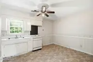 5117 Chaucer Drive, Wilmington, NC 28405 — 3-bedroom home in Kings Grant, Wilmington, NC, photo 13 of 46: 14_DSC05277