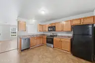 609 Streamwood Drive, Jacksonville, NC 28546 — 2-bedroom townhome in Carolina Forest, Jacksonville, NC, photo 8 of 36