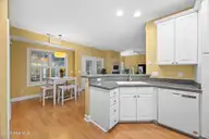 101 Mackenzie Drive, Wilmington, NC 28409 — 5-bedroom home in Upper Reach, Wilmington, NC, photo 19 of 60: 25_kitchen