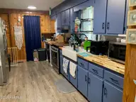303 E 11th Street, Washington, NC 27889 — 3-bedroom home, Washington, NC, photo 5 of 74: Kitchen