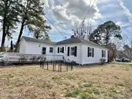 900 Tuscarora Avenue, Elizabeth City, NC 27909 — 2-bedroom home in Pine Grove, Elizabeth City, NC, photo 6 of 26: Backyard