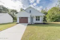 111 Hampton Court, Jacksonville, NC 28546 — 3-bedroom home in Windsor Manor, Jacksonville, NC, photo 1 of 31