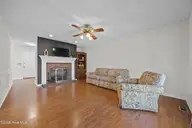 6200 Strawfield Drive, Wilmington, NC 28405 — 3-bedroom home in Summerfield, Wilmington, NC, photo 11 of 47