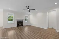 120 Pine View Boulevard, Beaufort, NC 28516 — 4-bedroom home in Beau Coast West, Beaufort, NC, photo 7 of 42: Living Area