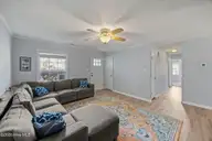 303 Greenbriar Drive, Jacksonville, NC 28546 — 3-bedroom home in Brynn Marr, Jacksonville, NC, photo 7 of 39: 8-web-or-mls-303 Greenbriar Dr. 9
