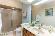 75 Harlow Road, Pinehurst, NC 28374 — 3-bedroom home in Unit 2, Pinehurst, NC, photo 24 of 40: 2nd Bathroom