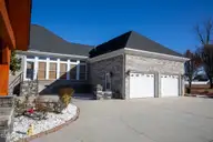27 Stewart Circle, Whiteville, NC 28472 — 3-bedroom home in Pecan Orchard, Whiteville, NC, photo 16 of 77