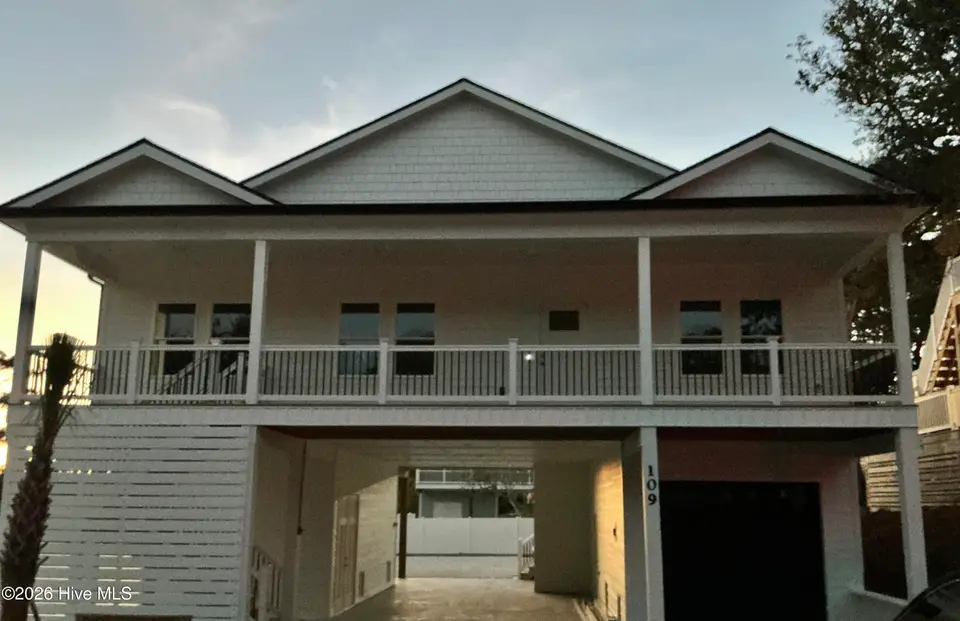 109 SE 37th Street, Oak Island, NC 28465 — 3-bedroom home in Long Beach, Oak Island, NC, photo 1 of 1