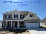 4025 Bluewater Boulevard, New Bern, NC 28562 — 4-bedroom home in Bluewater Rise, New Bern, NC, photo 1 of 33: IMG_6906