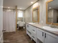 107 Lori Lane, Dunn, NC 28334 — 4-bedroom manufactured home, Dunn, NC, photo 17 of 31: 107 Lori Ln18
