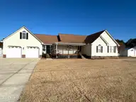 5528 Bloomery Road, Wilson, NC 27896 — 3-bedroom home, Wilson, NC, photo 2 of 25: IMG_2943