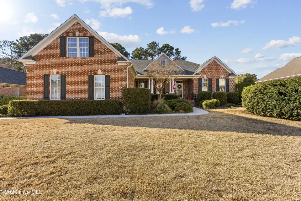 680 Blue Point Drive, Wilmington, NC 28411 — 4-bedroom home in Blue Point, Wilmington, NC, photo 1 of 68