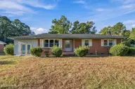 104 Live Oak Drive NE, Leland, NC 28451 — 3-bedroom home in Leland, Leland, NC, photo 1 of 26: 104_live_oak_dr_002