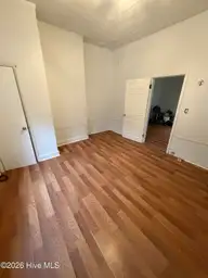 317 Queen Street, Wilmington, NC 28401 — 2-bedroom home in Dawson-Castle Street, Wilmington, NC, photo 5 of 14