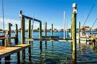 519 Atlantic Beach Causeway, Atlantic Beach, NC 28512 — 3-bedroom waterfront manufactured home in Sound View Isles, Atlantic Beach, NC, photo 6 of 38: 519 Atlantic Beach Cswy