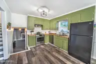 712 Yulan Drive, Wilmington, NC 28412 — 3-bedroom home in Arrowhead, Wilmington, NC, photo 5 of 28