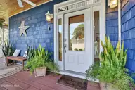 133 Loder Avenue, Wilmington, NC 28409 — 4-bedroom waterfront home in Loder Landing, Wilmington, NC, photo 2 of 61