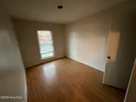 130 Tanglewood Drive, Jacksonville, NC 28540 — 3-bedroom home in Tanglewoods, Jacksonville, NC, photo 13 of 20: IMG_2893