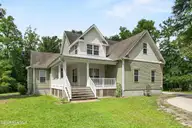 141 Sweetbrier Drive, Burgaw, NC 28425 — 3-bedroom home in Brierwood Estates, Burgaw, NC, photo 2 of 58