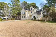 493 Hemlock Drive, Jacksonville, NC 28546 — 3-bedroom home in Aragona Village, Jacksonville, NC, photo 3 of 37