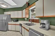 108 Bay Tree Circle, Hampstead, NC 28443 — 3-bedroom home in Belvedere, Hampstead, NC, photo 8 of 32