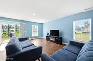 910 Pine Needles Road, Southport, NC 28461 — 3-bedroom home in Boiling Spring Lakes, Southport, NC, photo 7 of 53