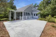 711 N Green Tee Road, Hampstead, NC 28443 — 4-bedroom waterfront home in Olde Point, Hampstead, NC, photo 4 of 21