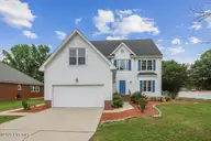 206 Creekside Drive, Goldsboro, NC 27534 — 3-bedroom home in Creekside, Goldsboro, NC, photo 1 of 20: Main photo
