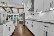 135 Spicer Lake Drive, Holly Ridge, NC 28445 — 4-bedroom waterfront home in Summerhouse On Everett Bay, Holly Ridge, NC, photo 11 of 75: Kitchen