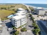 1801 Canal Drive Unit B10, Carolina Beach, NC 28428 — 1-bedroom waterfront condo in Breakers, Carolina Beach, NC, photo 22 of 27: 1801CanalDrB10-36