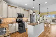 5106 E Yacht Drive, Oak Island, NC 28465 — 4-bedroom home, Oak Island, NC, photo 17 of 51