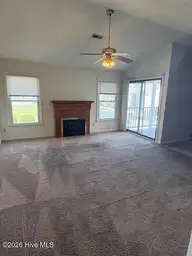 143 W Victoria Court, Greenville, NC 27834 — 3-bedroom condo in Willoughby Park, Greenville, NC, photo 2 of 11: IMG_4314