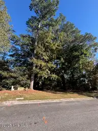 2905 8 Tacoma Drive, Kinston, NC 28504 — lot in Colonial Pines, Kinston, NC, photo 2 of 5: side view