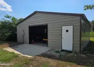 873 Pameter Road, Hallsboro, NC 28442 — 3-bedroom manufactured home, Hallsboro, NC, photo 17 of 39