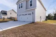 212 Shadow Grass Court, Stella, NC 28582 — 4-bedroom home in Coastal Meadows, Stella, NC, photo 4 of 45: 212 Shadowgrass-4