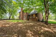 143 Shagbark Court, West End, NC 27376 — 5-bedroom home in Seven Lakes North, West End, NC, photo 7 of 66: 07-DSC07697