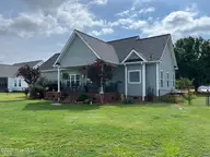 219 Maddux Drive, Pikeville, NC 27863 — 3-bedroom home in Goose Creek, Pikeville, NC, photo 10 of 45: IMG_1923