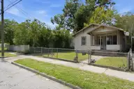 207 N 12th Street, Wilmington, NC 28401 — 3-bedroom home, Wilmington, NC, photo 6 of 41