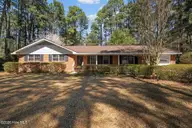 188 Thorne Road, Pinehurst, NC 28374 — 3-bedroom home in Pinedale, Pinehurst, NC, photo 1 of 44: Front of House