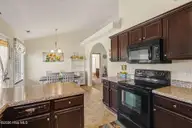25 Lawrence Court, Smithfield, NC 27577 — 3-bedroom home, Smithfield, NC, photo 13 of 33: 012_file_8242